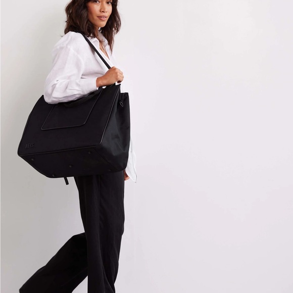 Beis East Meets West Black Tote Bag - Picture 2 of 3